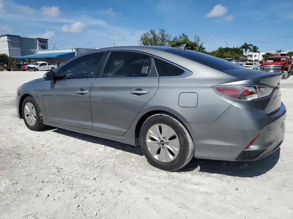 KMHE24L36JA082532 2018 HYUNDAI SONATA - Image 2
