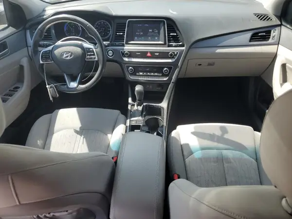 KMHE24L36KA087750 2019 HYUNDAI SONATA - Image 8