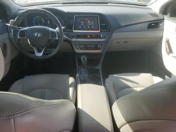 KMHE24L36KA090471 2019 HYUNDAI SONATA - Image 8