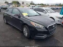 KMHE24L37HA061358 2017 HYUNDAI SONATA