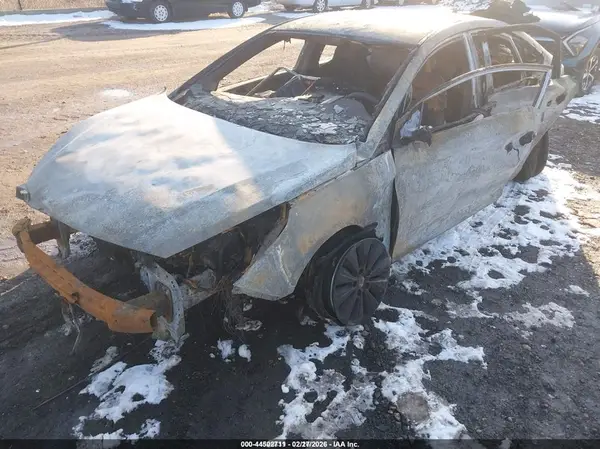 KMHE24L37HA064194 2017 HYUNDAI SONATA - Image 2
