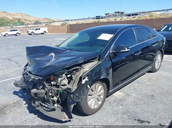 KMHE24L37HA065345 2017 HYUNDAI SONATA - Image 2