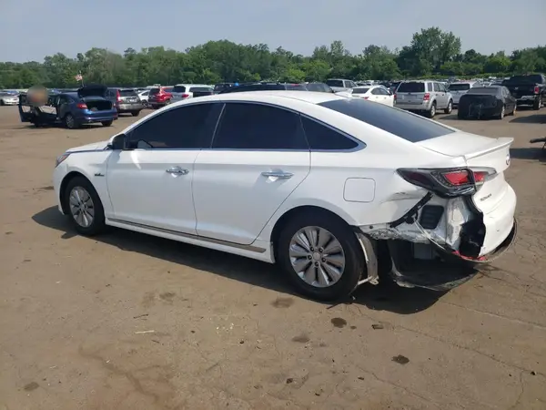 KMHE24L37HA067130 2017 HYUNDAI SONATA - Image 2
