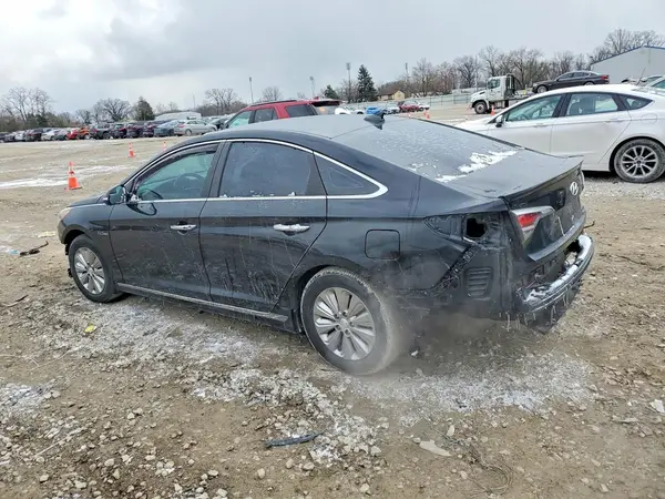 KMHE24L37HA069914 2017 HYUNDAI SONATA - Image 2