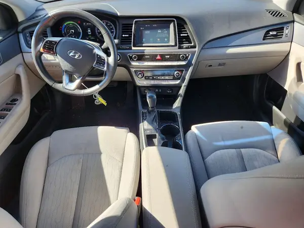 KMHE24L37JA078540 2018 HYUNDAI SONATA - Image 8