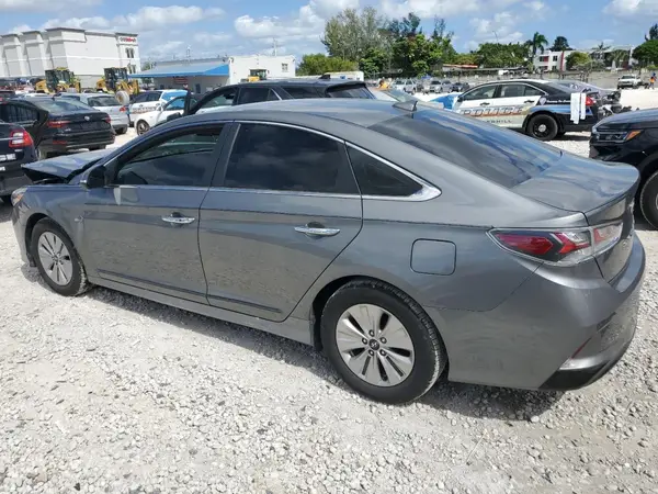 KMHE24L37JA082507 2018 HYUNDAI SONATA - Image 2