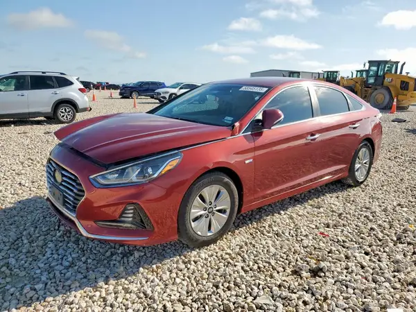 KMHE24L37JA085763 2018 HYUNDAI SONATA - Image 1