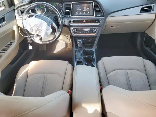 KMHE24L37JA085763 2018 HYUNDAI SONATA - Image 8