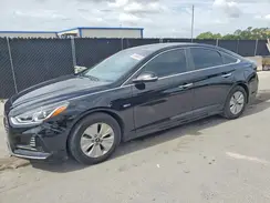 KMHE24L37KA088339 2019 HYUNDAI SONATA