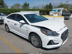 KMHE24L37KA089426 2019 HYUNDAI SONATA