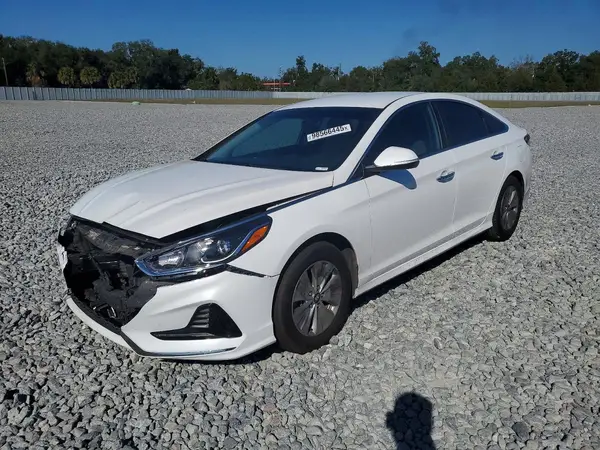 KMHE24L37KA093203 2019 HYUNDAI SONATA - Image 1