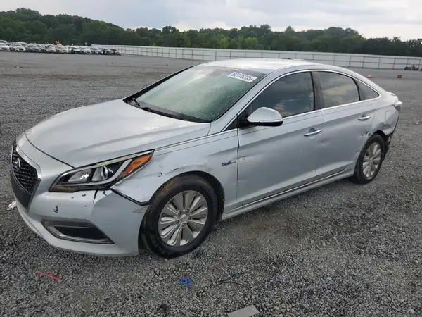 KMHE24L38HA064253 2017 HYUNDAI SONATA - Image 1