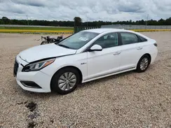 KMHE24L38HA064415 2017 HYUNDAI SONATA