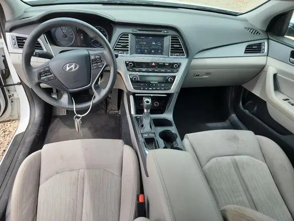 KMHE24L38HA064415 2017 HYUNDAI SONATA - Image 8