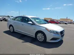 KMHE24L38HA066746 2017 HYUNDAI SONATA