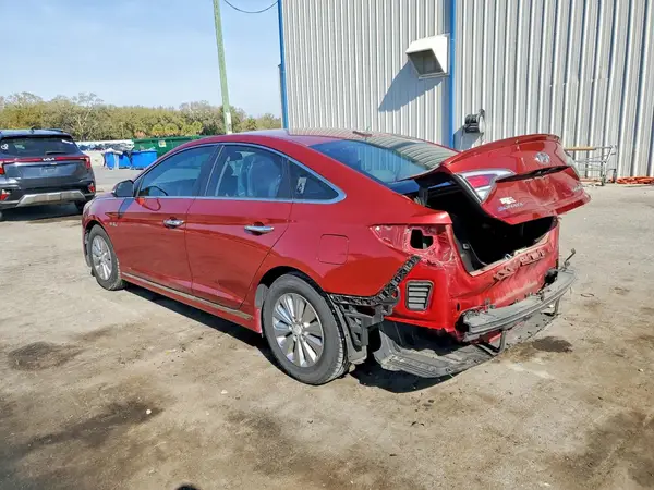 KMHE24L38HA066777 2017 HYUNDAI SONATA - Image 2