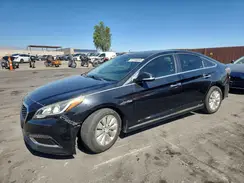 KMHE24L38HA070859 2017 HYUNDAI SONATA