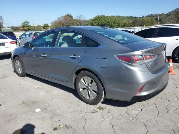 KMHE24L38JA082998 2018 HYUNDAI SONATA - Image 2