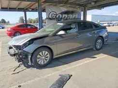 KMHE24L39HA063077 2017 HYUNDAI SONATA