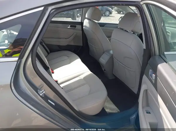 KMHE24L39HA067288 2017 HYUNDAI SONATA - Image 8