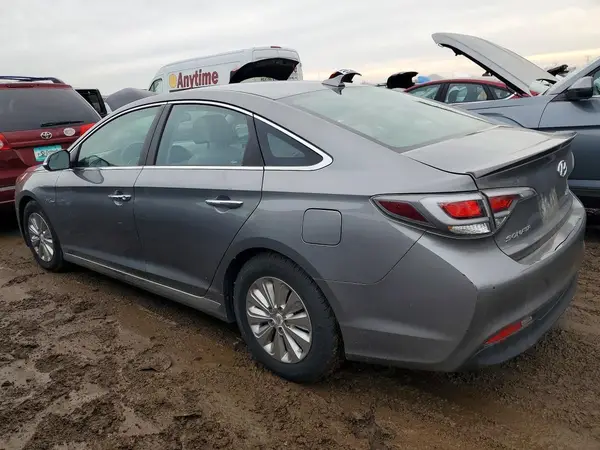 KMHE24L39HA072152 2017 HYUNDAI SONATA - Image 2