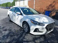 KMHE24L39JA083741 2018 HYUNDAI SONATA
