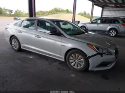 KMHE24L3XHA064321 2017 HYUNDAI SONATA