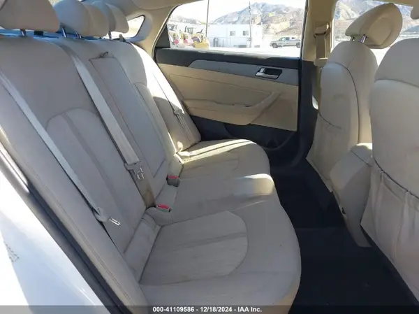 KMHE24L3XHA066666 2017 HYUNDAI SONATA - Image 8