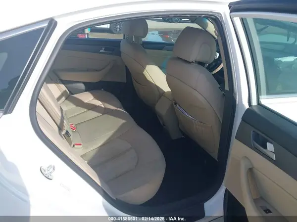KMHE24L3XHA067672 2017 HYUNDAI SONATA - Image 8
