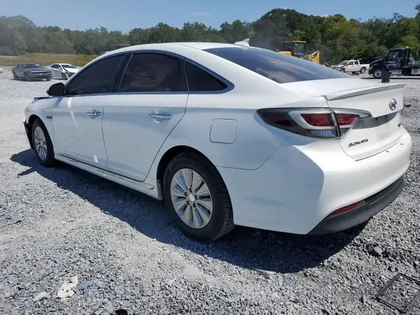 KMHE24L3XHA069065 2017 HYUNDAI SONATA - Image 2