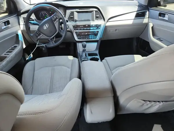 KMHE24L3XHA072158 2017 HYUNDAI SONATA - Image 8