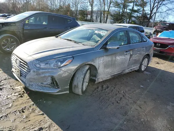 KMHE24L3XJA078631 2018 HYUNDAI SONATA - Image 1