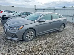 KMHE24L3XJA079679 2018 HYUNDAI SONATA