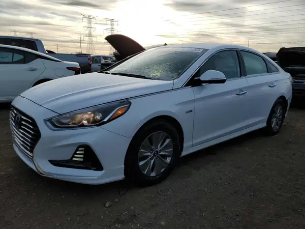 KMHE24L3XJA080086 2018 HYUNDAI SONATA - Image 1