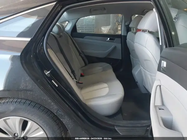 KMHE24L3XJA083358 2018 HYUNDAI SONATA - Image 8