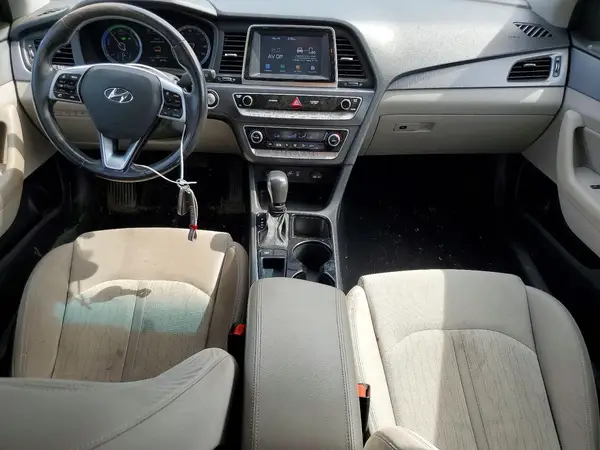 KMHE24L3XJA087362 2018 HYUNDAI SONATA - Image 8