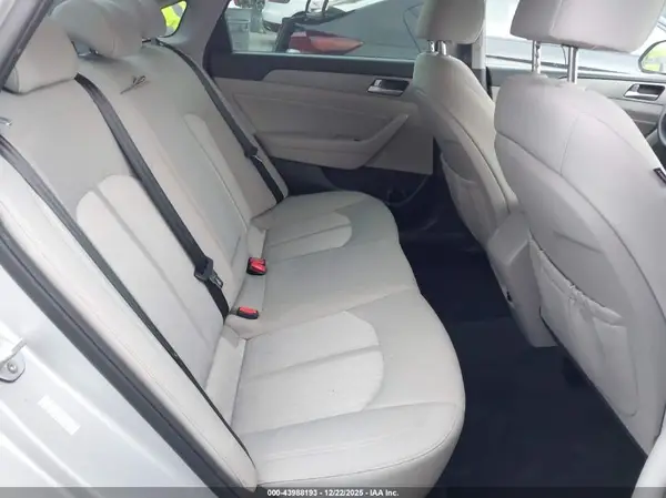 KMHE24L3XKA088660 2019 HYUNDAI SONATA - Image 8