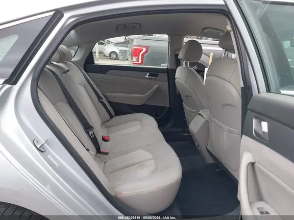 KMHE24L3XKA091056 2019 HYUNDAI SONATA - Image 8