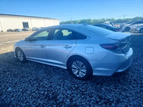 KMHE24L3XKA091199 2019 HYUNDAI SONATA - Image 2