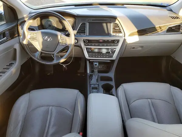 KMHE34L10GA007894 2016 HYUNDAI SONATA - Image 8