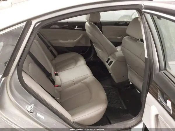 KMHE34L10GA008169 2016 HYUNDAI SONATA - Image 8