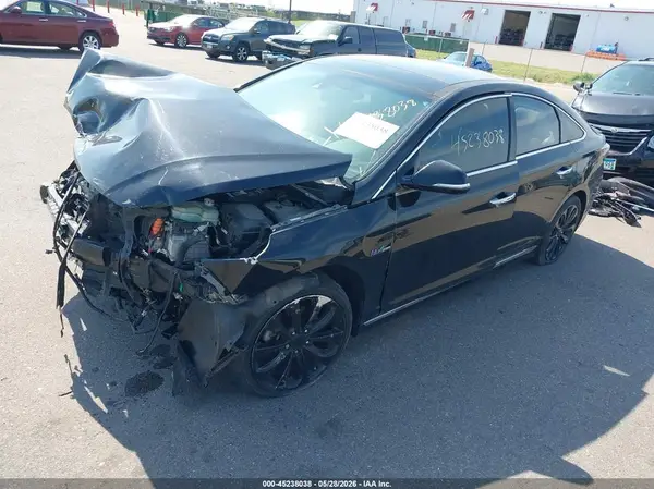 KMHE34L10GA017177 2016 HYUNDAI SONATA - Image 2