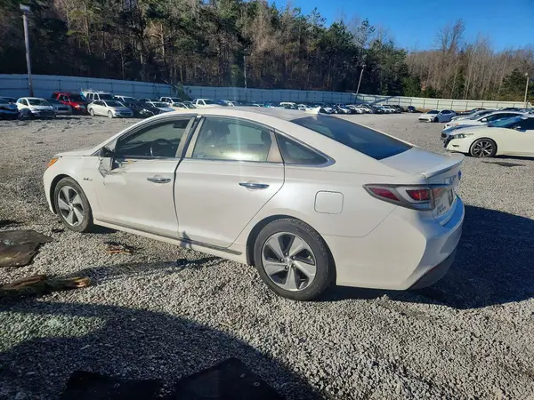 KMHE34L10GA019270 2016 HYUNDAI SONATA - Image 2