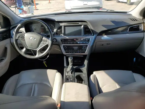 KMHE34L10HA044848 2017 HYUNDAI SONATA - Image 8