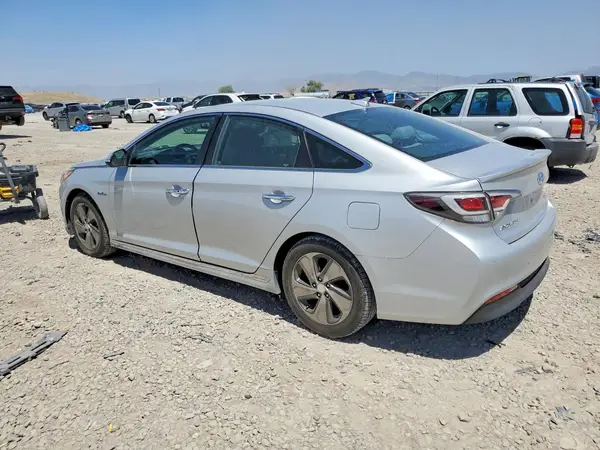 KMHE34L10HA046664 2017 HYUNDAI SONATA - Image 2