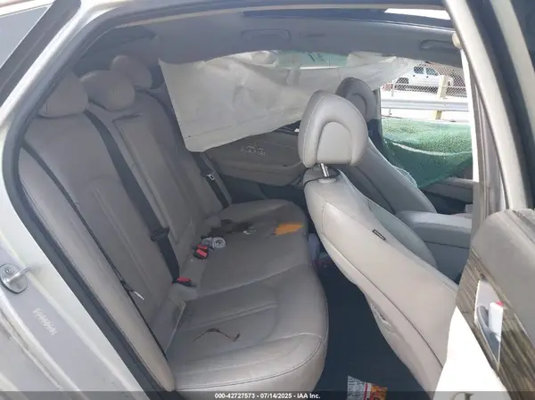 KMHE34L10HA051217 2017 HYUNDAI SONATA - Image 8