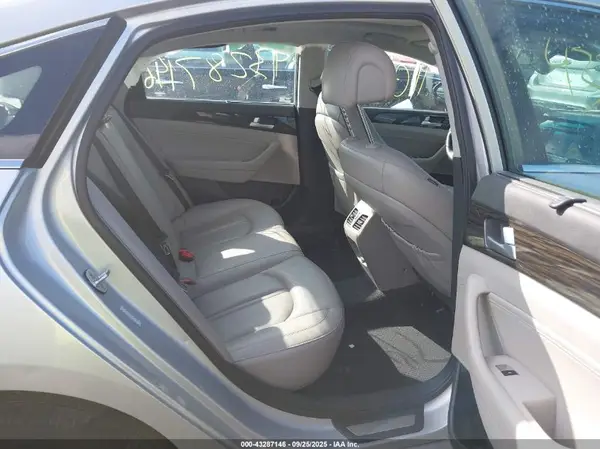 KMHE34L10HA054800 2017 HYUNDAI SONATA - Image 8