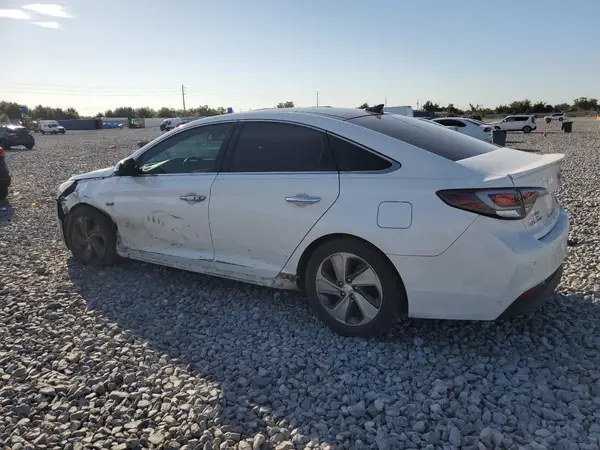 KMHE34L11GA008309 2016 HYUNDAI SONATA - Image 2