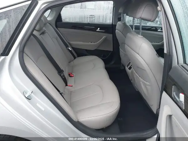 KMHE34L11GA009699 2016 HYUNDAI SONATA - Image 8
