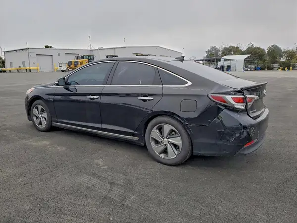 KMHE34L11GA019343 2016 HYUNDAI SONATA - Image 2